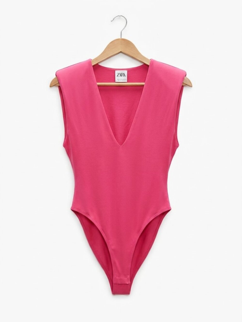 pink top